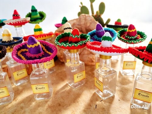 Garrafinha Tequila Festa Mexicana com Sombrero