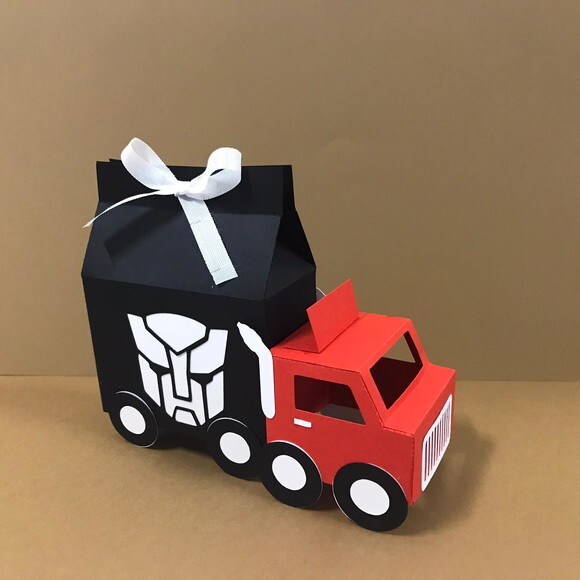 Caixa Centro de Mesa Caminhão Transformers - Kit 12 Unidades