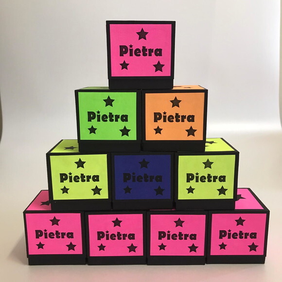 Caixinha Festa Neon - Kit 30 Unidades