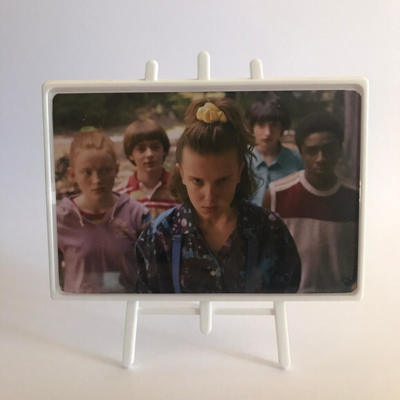 Display de Mesa Stranger Things - Par