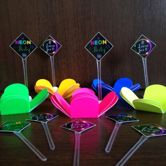 Forminha Neon + Mini Topper - Par