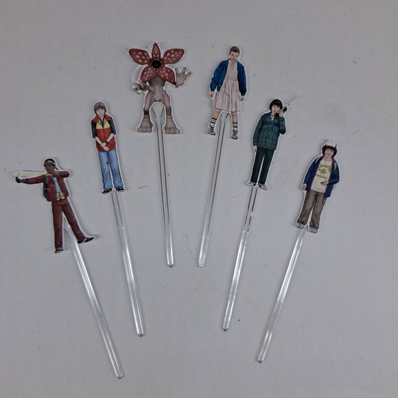 Topper para Docinhos Stranger Things Humanos