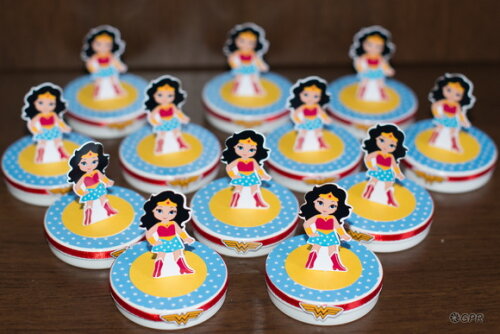 Latinha 3d Mulher Maravilha - Kit 30 Unidades