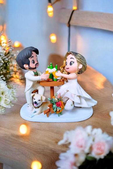 Topo de Bolo Casamento Noivinhos Mesa de Bar Biscuit