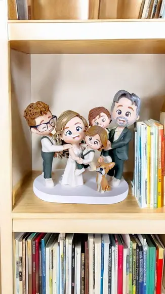 Noivinhos Topo de Bolo com Filhos Biscuit Personalizado