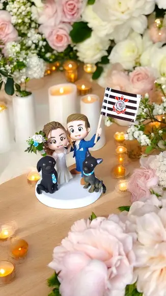 Topo de Bolo Casamento Noivinhos Bandeira Time e Pets