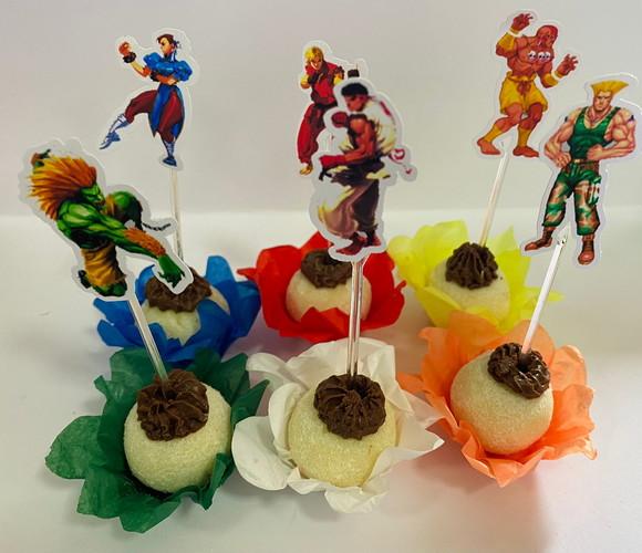 Forminhas Street Fighter e Toppers