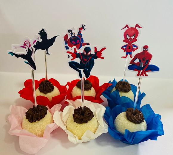 Forminhas Homem Aranha Miles Morales e Toppers Luxo