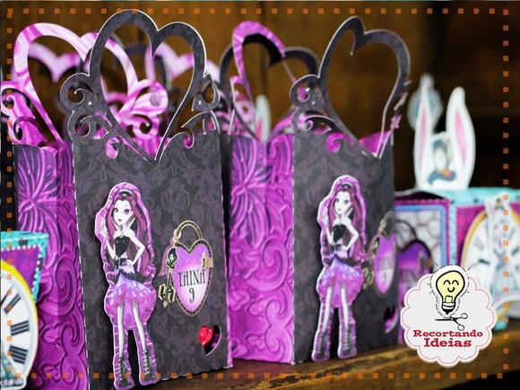 Bolsinha Ever After High