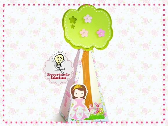 Cone Árvore Boneca