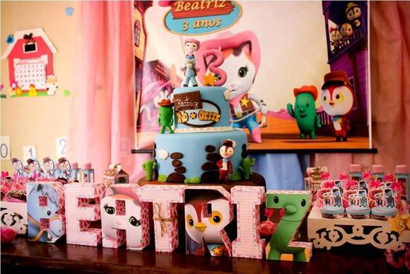Letras 3D Xerife Callie