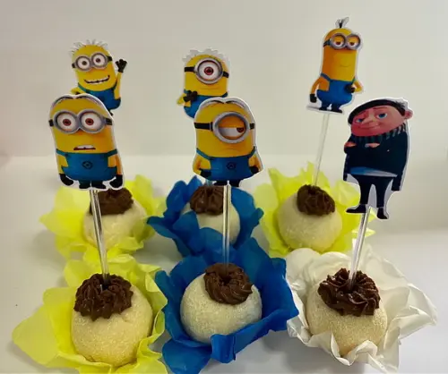 Forminhas Minions e Toppers Luxo