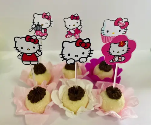 Forminhas Hello Kitty e Toppers