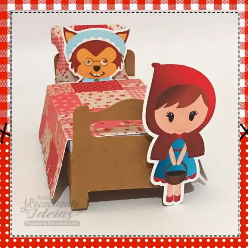 Cama da vovó da Chapeuzinho Vermelho
