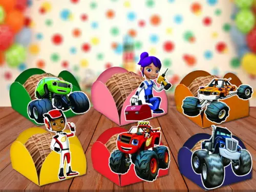 Forminhas Monster Machine - 100 Unidades