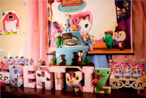 Letras 3D Xerife Callie
