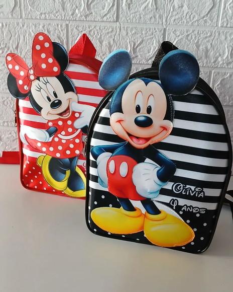 Mochilinha m 3d Mickey e Minnie