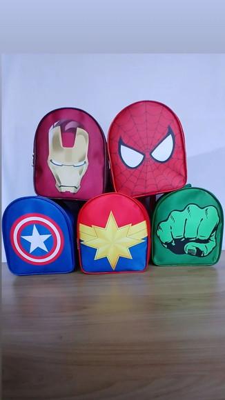 Mochilinha Super Heróis