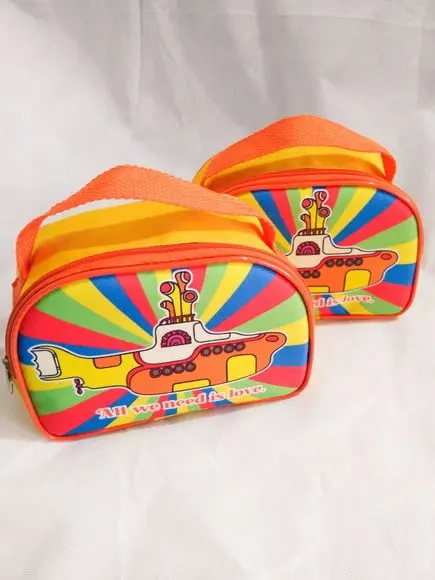 Bolsinha Meia Lua Personalizadas Submarino Amarelo
