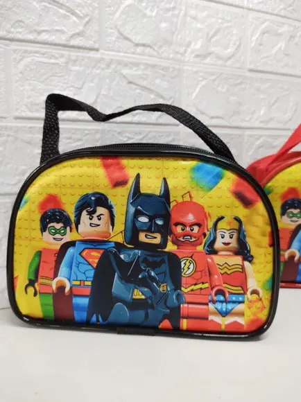 Bolsinha Meia Lua Personalizadas Batman Lego