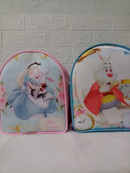 Mochilinha Personalizada Alice no Pais das Maravilhas