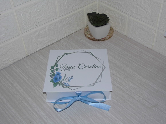 Caixa Convite para Padrinhos - 15 x 15 x 5 cm