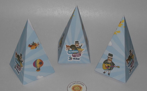 Caixa Piramide Personalizada