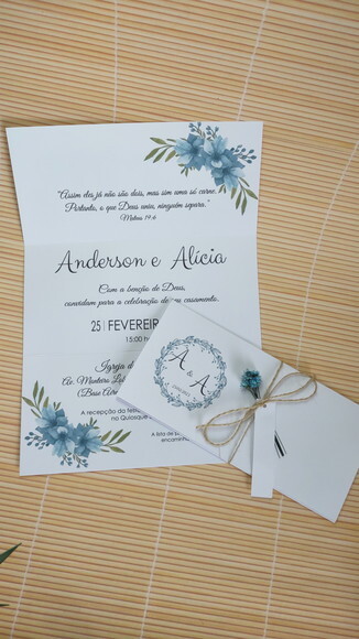 Convite Simples com Flores Sempre Vivas