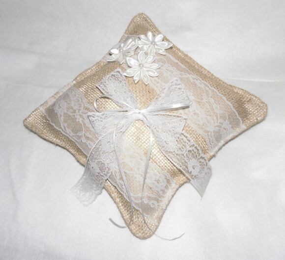 Porta Aliança Rustico com Renda e Flor