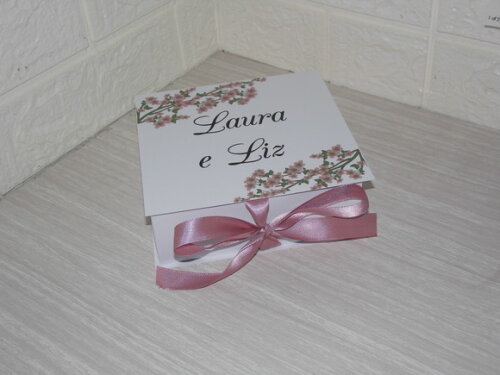 Caixa Convite para Padrinhos - 15 x 15 x 5 cm