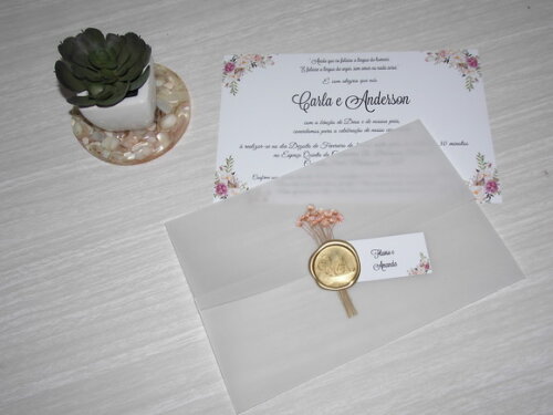 Convite com Papel Vegetal e Lacre de Cera Personalizado