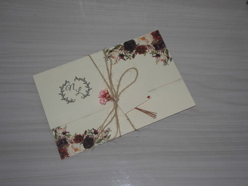 Convite Simples com Flores Sempre Vivas - Marfim