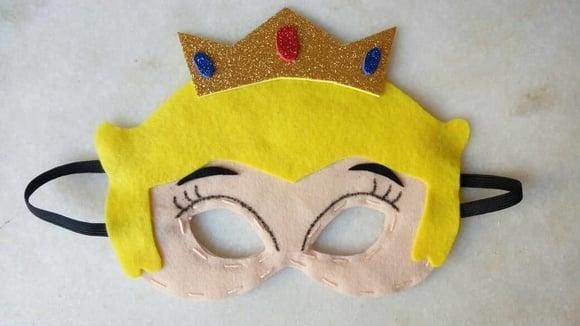 Máscara Feltro Princesa Peach