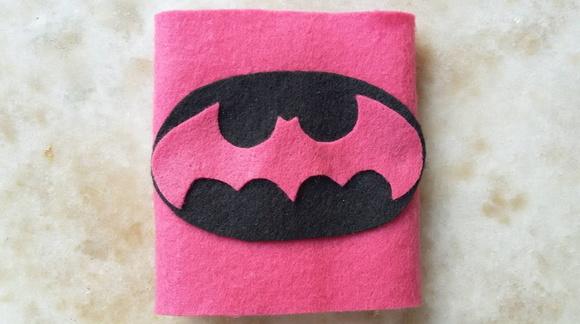 BRACELETE FELTRO BATGIRL