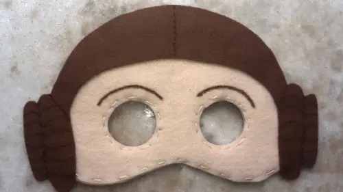 Máscara Feltro Princesa Leia