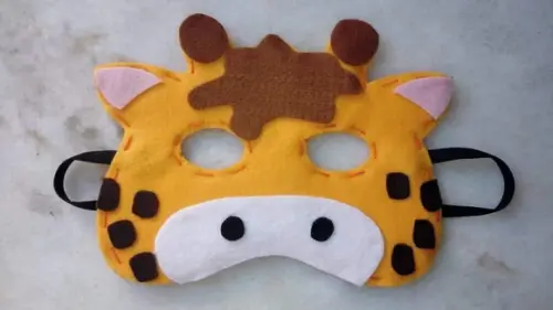 Máscara Feltro Girafa