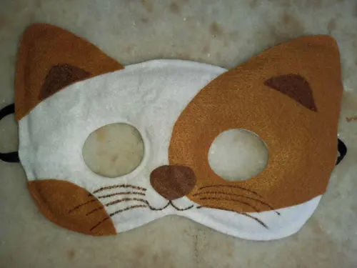 Máscara Feltro Gato Marrom e Branco