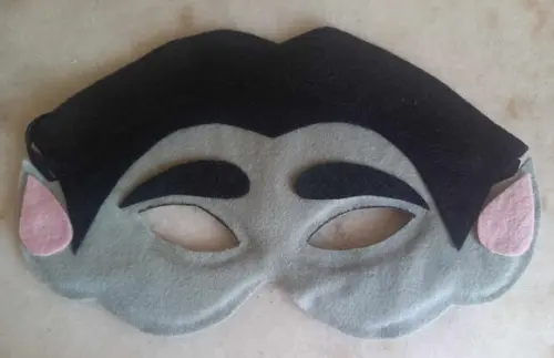 Máscara Feltro Super Monstros em Ação Sombras Drac