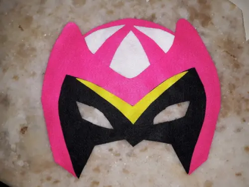 Máscara Power Rangers Dino Charge Rosa