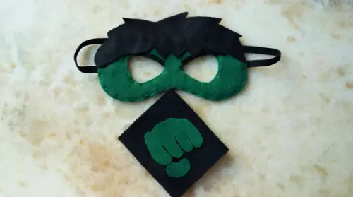 KIT MÁSCARA E BRACELETE FELTRO HULK