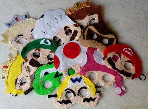 Máscara Feltro Luigi