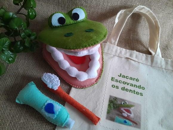 Jacaré Zé: Recurso Pedagógico Que Ensina a Escovar os Dentes