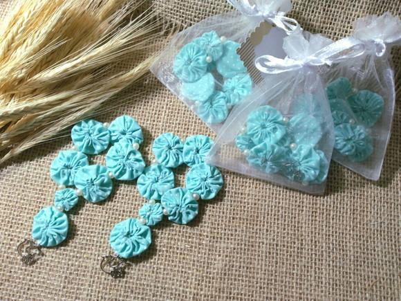 Kit 6 Lembrancinhas para Batizado - Mini Terço com Divino