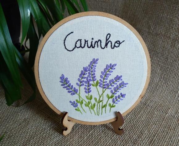 Carinho - Bordado Livre