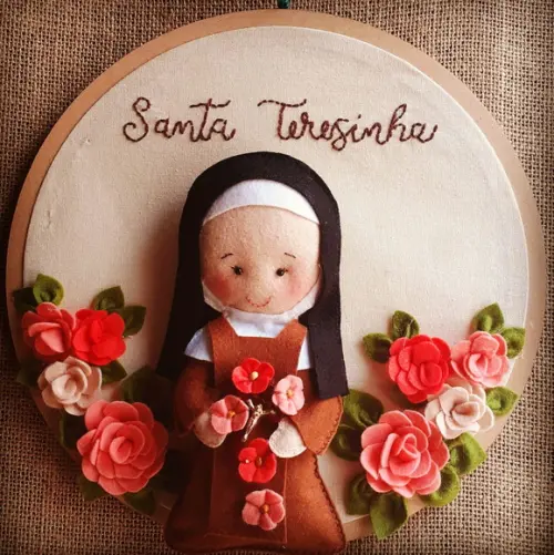 Quadro Bastidor Santa Teresinha