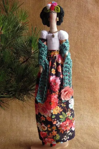 Boneca Tilda - Frida Kahlo