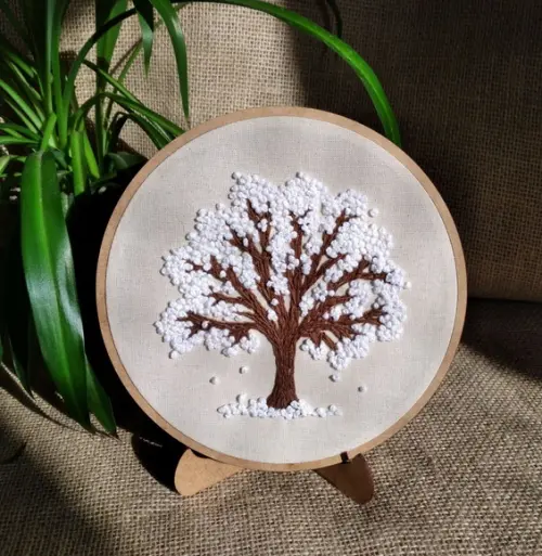 Quadro Bordado Ipê - Ipê Branco- Bordado Livre