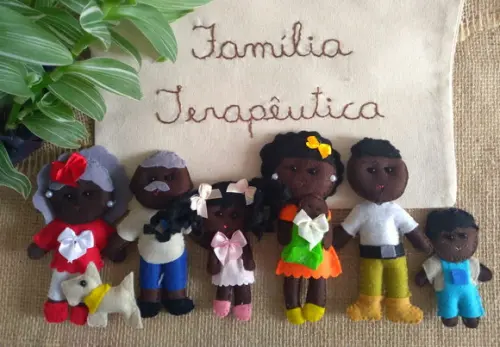 Família Terapêutica Negra -mini