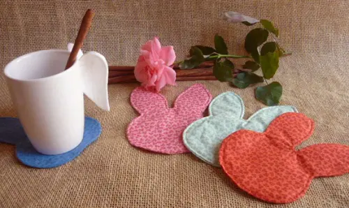 Mug Rug Coelhinho