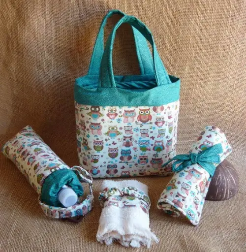 Kit Bolsa Porta Lanche + 3 Itens